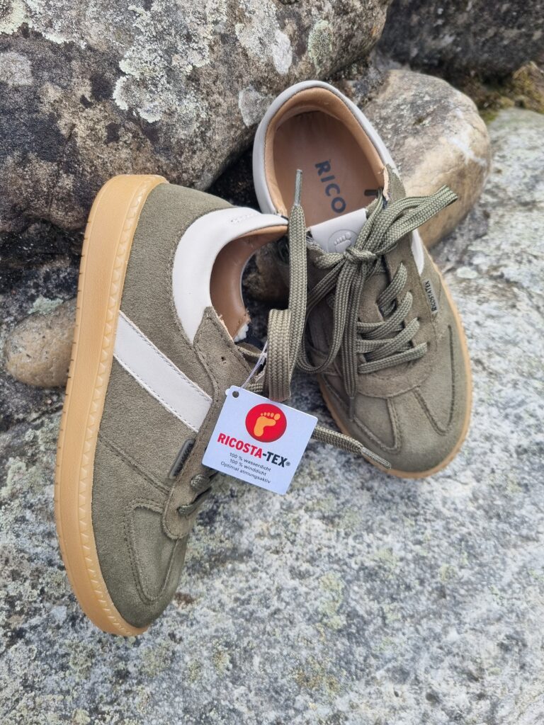 Kinderschuhe