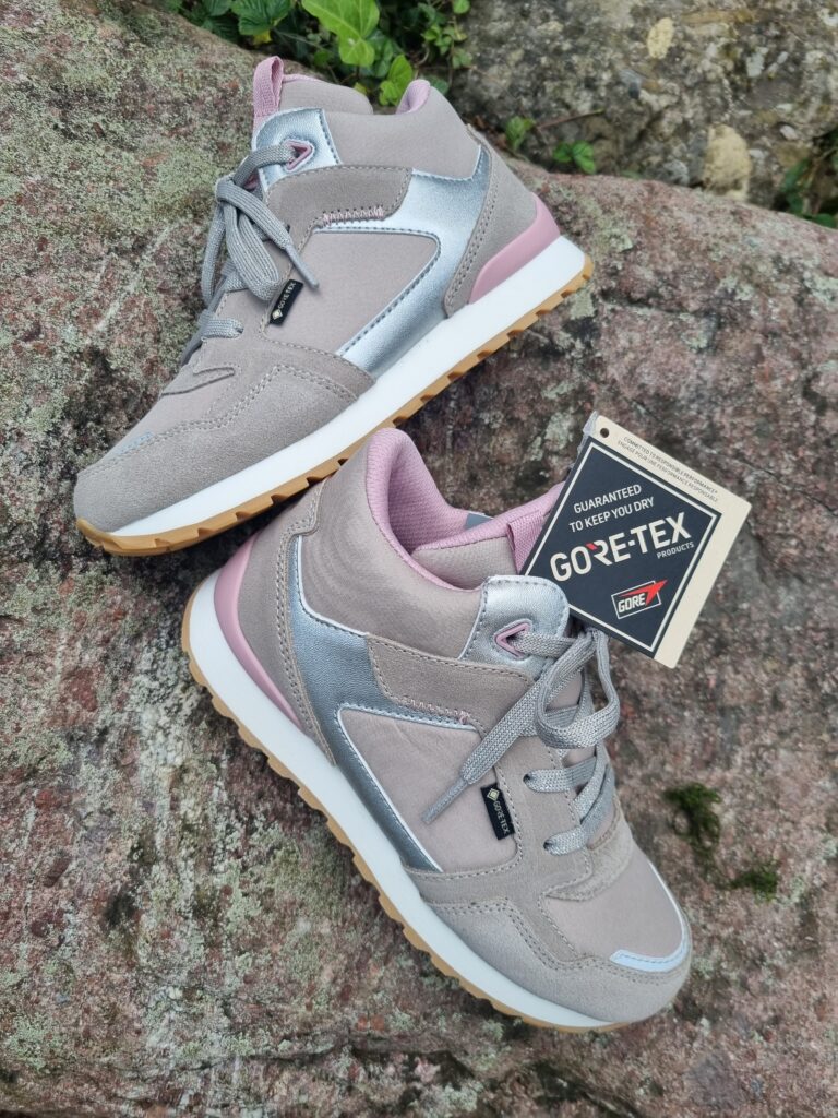 Kinderschuhe Goretex
